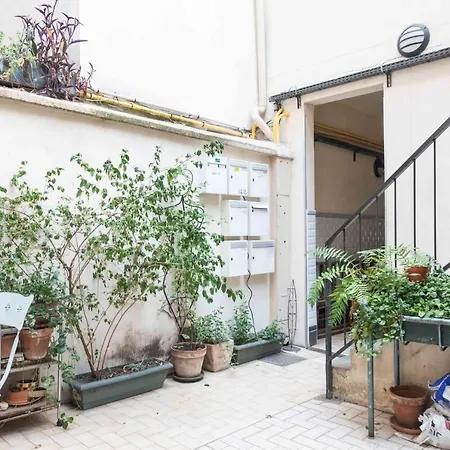 Nice 30 M With Veranda ! Daire Paris